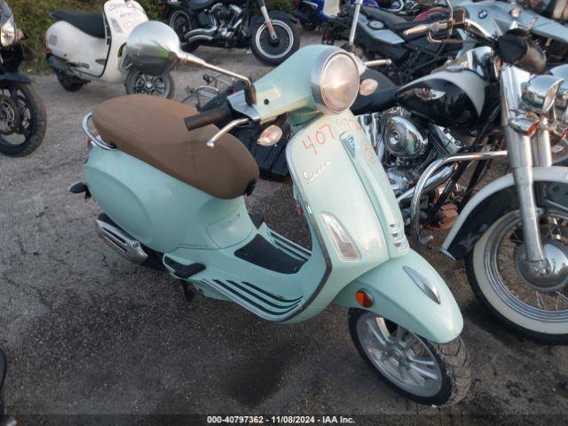  Salvage Vespa Primavera Sprint