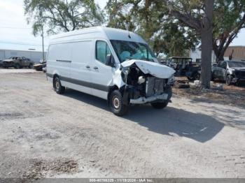  Salvage Mercedes-Benz Sprinter 2500