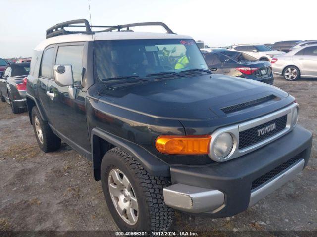  Salvage Toyota FJ Cruiser