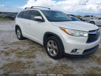  Salvage Toyota Highlander