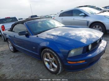  Salvage Ford Mustang