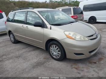  Salvage Toyota Sienna