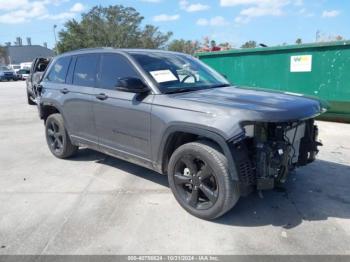  Salvage Jeep Grand Cherokee