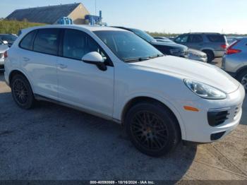  Salvage Porsche Cayenne