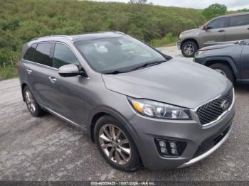  Salvage Kia Sorento