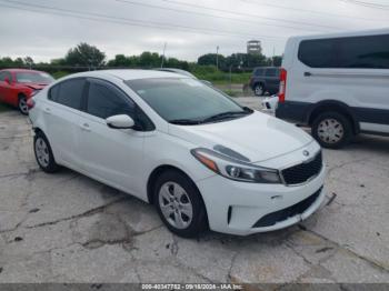  Salvage Kia Forte