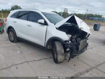  Salvage Kia Sorento