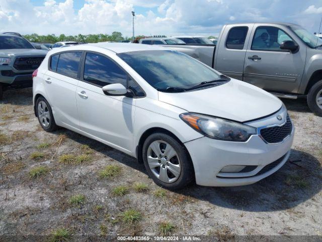  Salvage Kia Forte