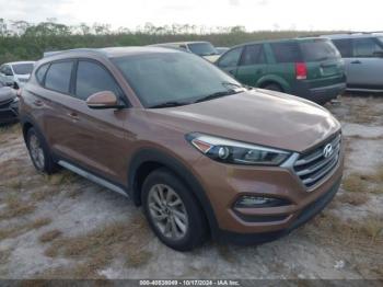  Salvage Hyundai TUCSON