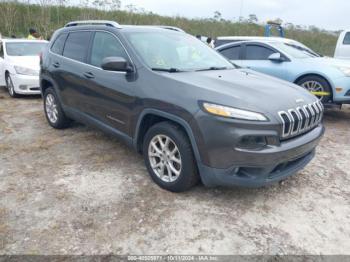  Salvage Jeep Cherokee