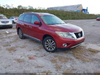  Salvage Nissan Pathfinder