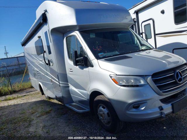  Salvage Mercedes-Benz Sprinter 3500xd