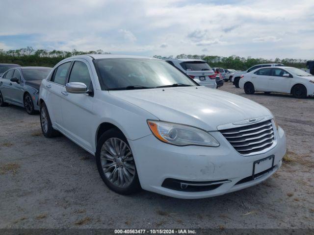  Salvage Chrysler 200