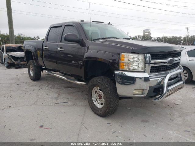  Salvage Chevrolet Silverado 2500