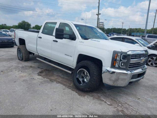  Salvage Chevrolet Silverado 2500