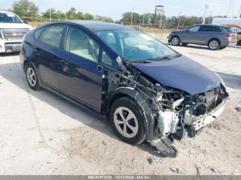  Salvage Toyota Prius