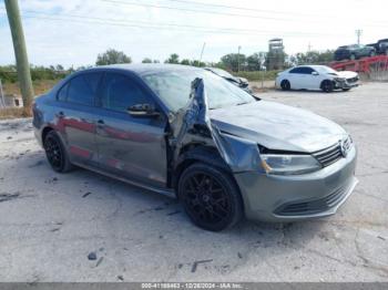  Salvage Volkswagen Jetta