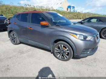  Salvage Nissan Kicks