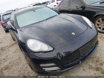  Salvage Porsche Panamera