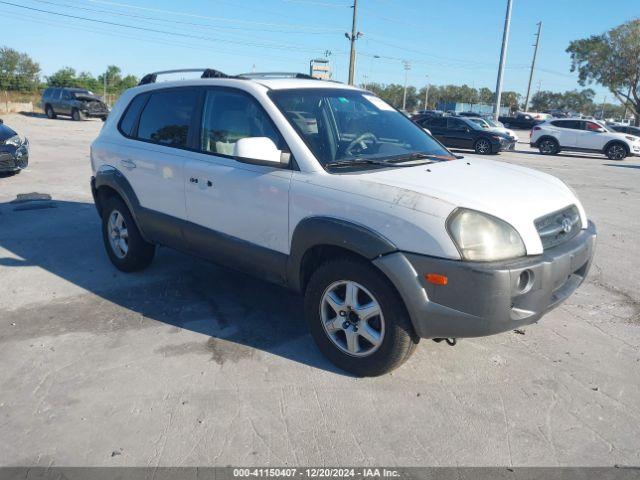  Salvage Hyundai TUCSON