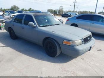  Salvage Ford Crown Victoria