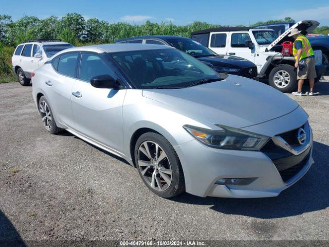  Salvage Nissan Maxima