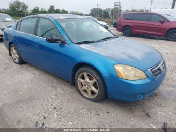  Salvage Nissan Altima