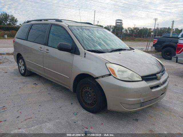  Salvage Toyota Sienna