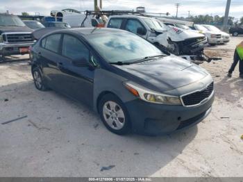  Salvage Kia Forte