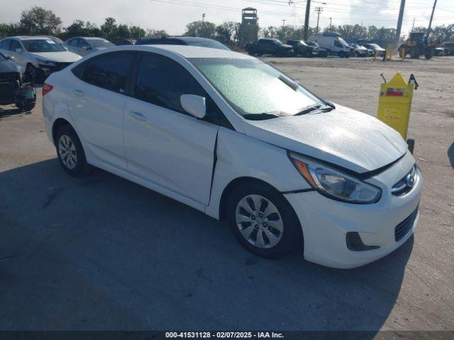  Salvage Hyundai ACCENT