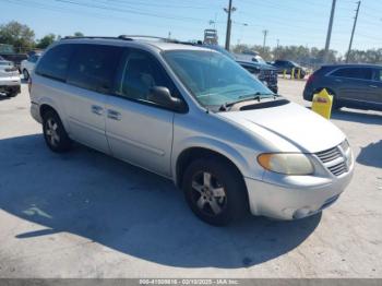  Salvage Dodge Grand Caravan