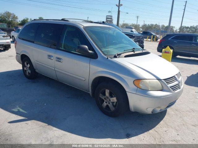  Salvage Dodge Grand Caravan