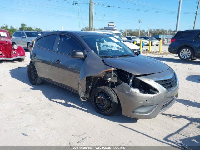  Salvage Nissan Versa