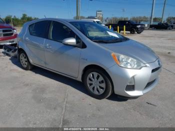  Salvage Toyota Prius c