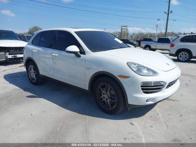  Salvage Porsche Cayenne Hybrid