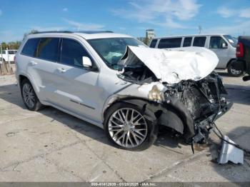  Salvage Jeep Grand Cherokee