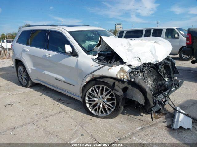  Salvage Jeep Grand Cherokee