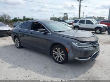  Salvage Chrysler 200