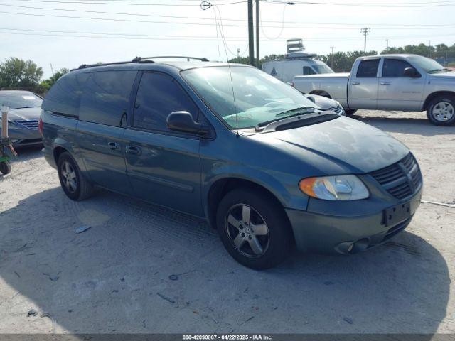  Salvage Dodge Grand Caravan