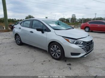  Salvage Nissan Versa