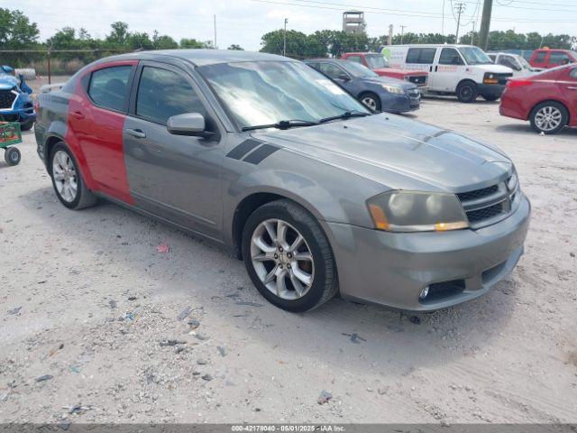  Salvage Dodge Avenger