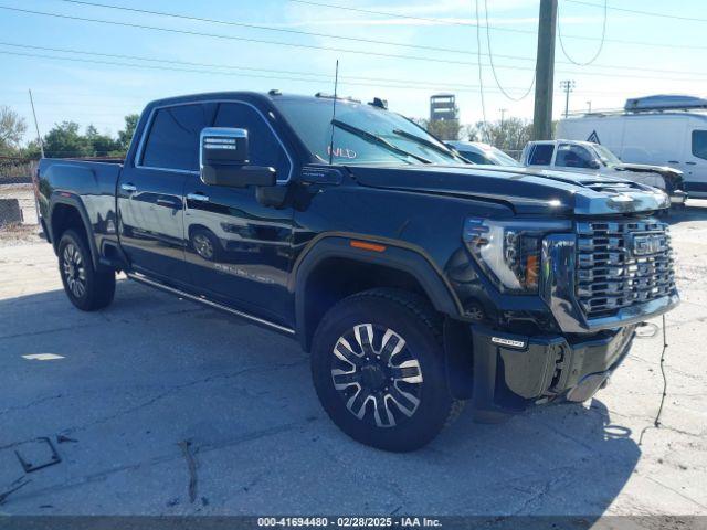  Salvage General Motors Sierra 2500HD