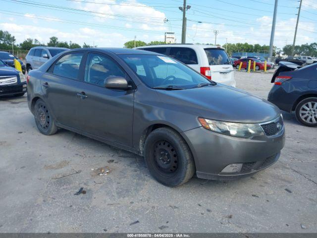  Salvage Kia Forte