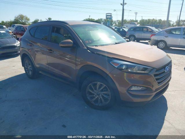  Salvage Hyundai TUCSON