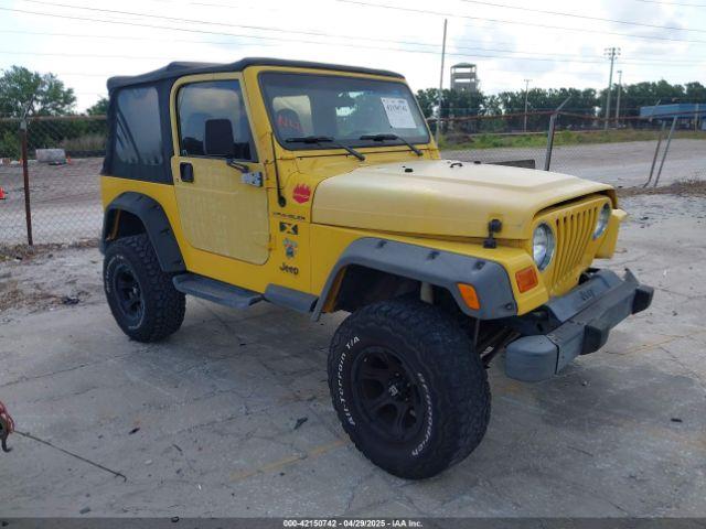  Salvage Jeep Wrangler
