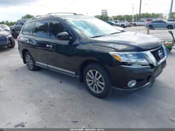  Salvage Nissan Pathfinder