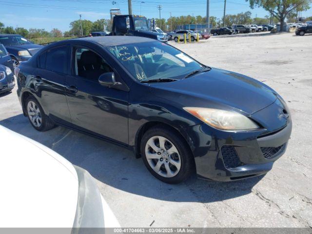  Salvage Mazda Mazda3