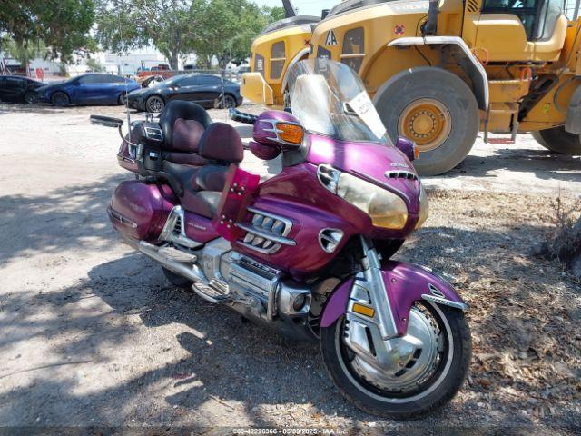  Salvage Honda Gl1800
