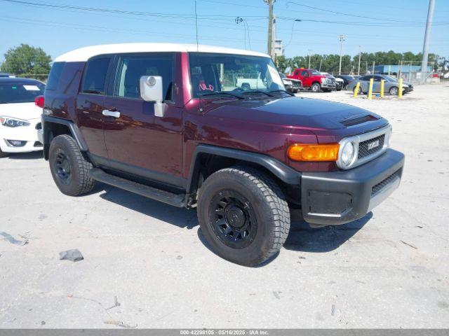  Salvage Toyota FJ Cruiser