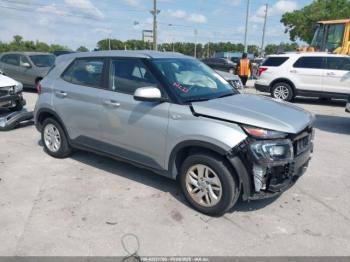  Salvage Hyundai VENUE